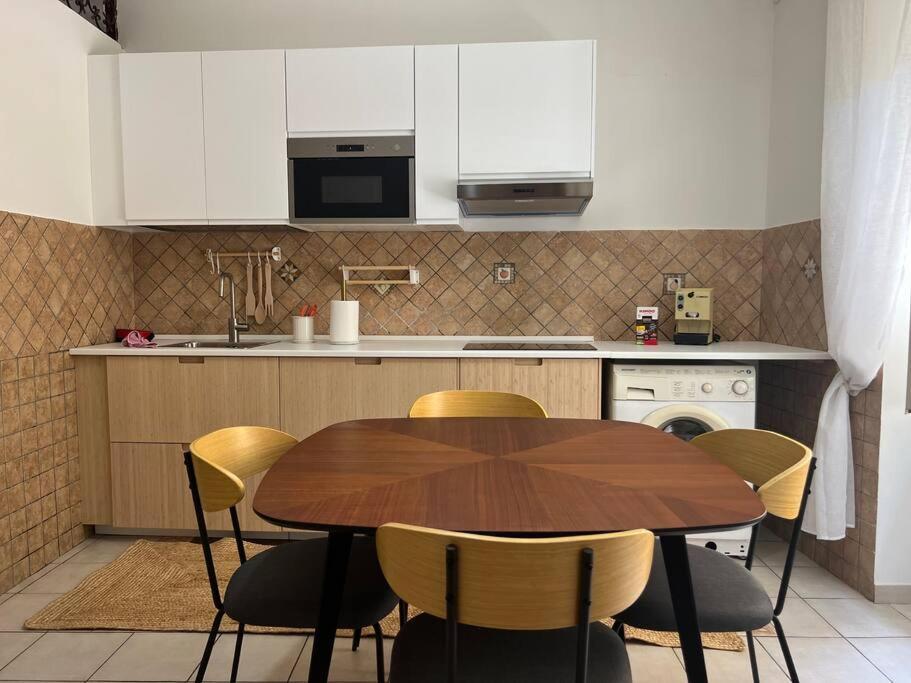 Scio Guesthouse-Centro Storico Napoli Esterno foto
